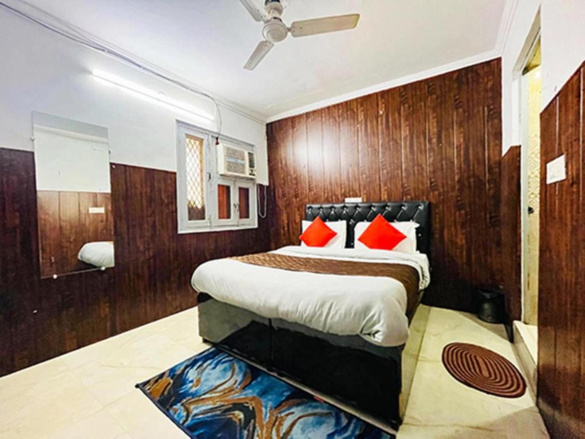 Niketan - Chanakyapuri Hotel New Delhi